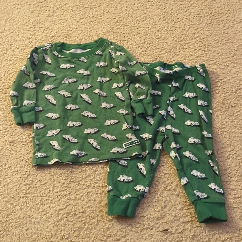 Janie & Jack Green Cars Two Pieces Pajama Set Size 6-12 Months